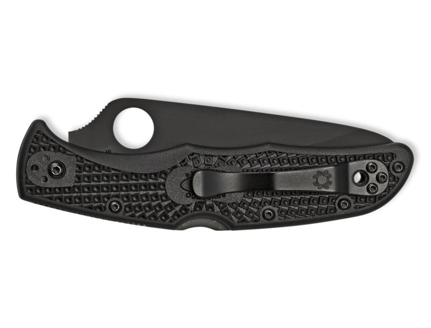 Spyderco Endura 4 plié (le clip en acier est réversible et peut être vissé également sur la gauche)