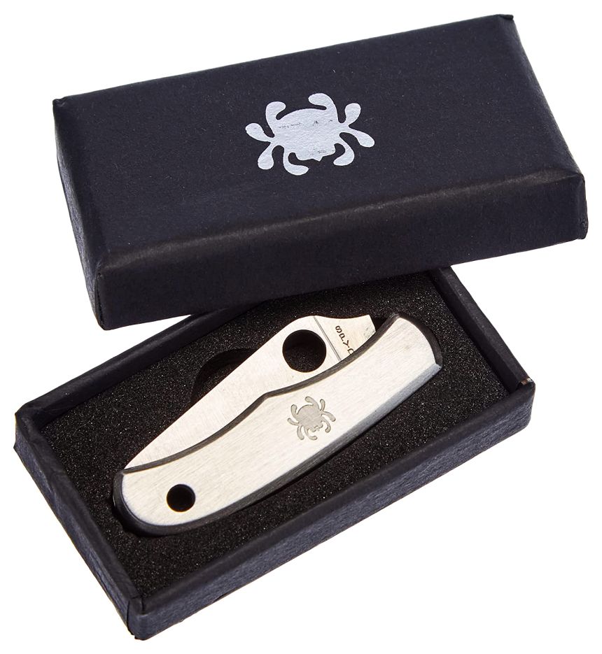 Voici comment le couteau pliant Spyderco Bug C133P arrivera chez vous